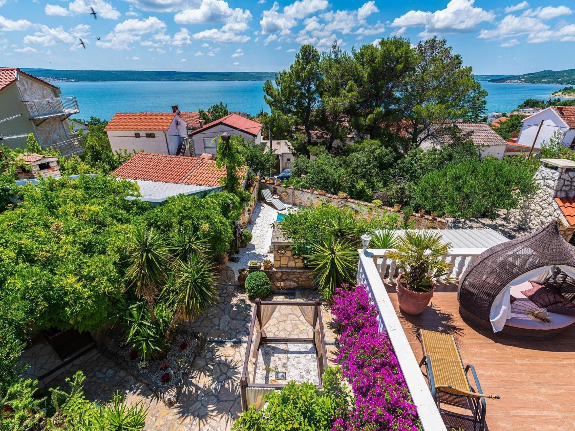 Beautiful Holiday Home With Private Pool, Nice Garden With Relax Area, Taverne Maslenica Ngoại thất bức ảnh